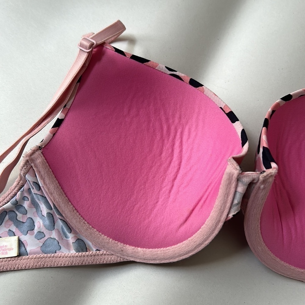 PINK Victoria’s Secret Wear Everywhere Push Up Bra, barbie pink leopard size 32D - Picture 10 of 12